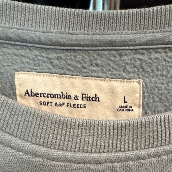 Abercrombie & Fitch Sky Blue Crewneck Fleece - Picture 2 of 4